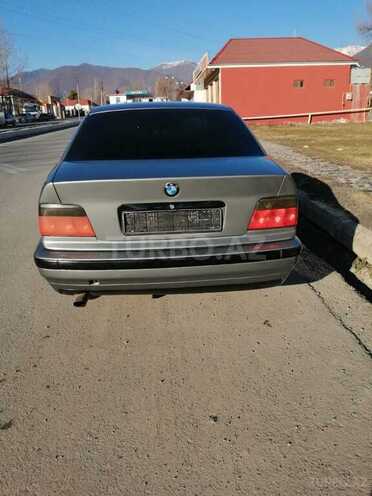 BMW 320 1993, 356,400 km - 2.0 l - Şəki