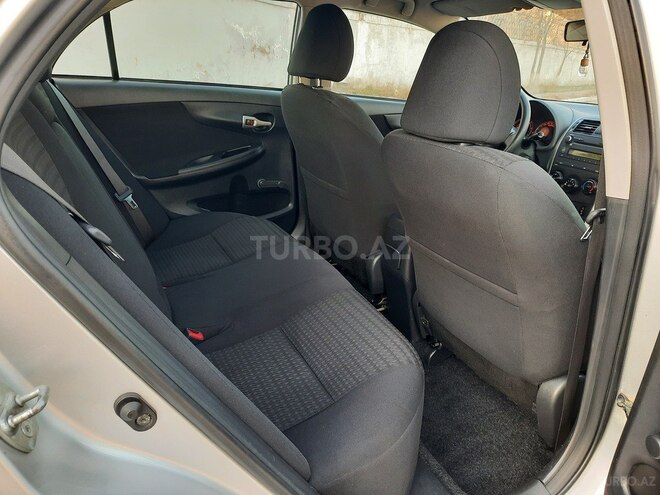 Toyota Corolla 2008, 243,000 km - 1.4 л - Bakı