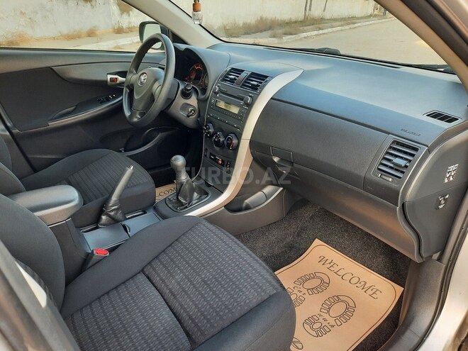 Toyota Corolla 2008, 243,000 km - 1.4 л - Bakı