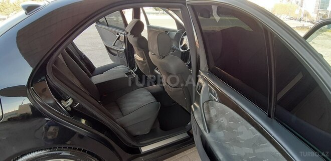 Mercedes E 220 2000, 248,700 km - 2.2 l - Sumqayıt