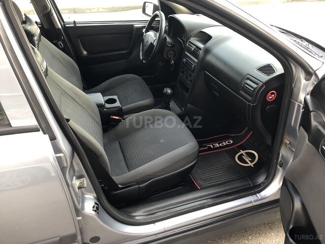 Opel Astra 2004, 184,000 km - 1.6 l - Bakı