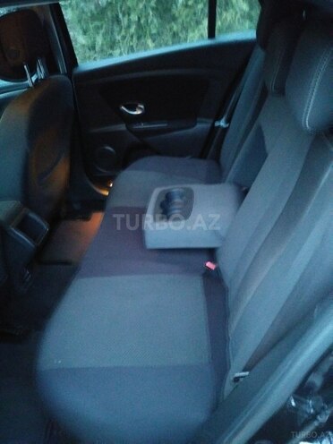 Renault Megane 2010, 285,000 km - 1.5 l - Bakı