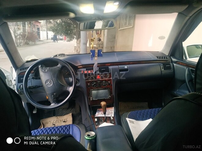 Mercedes E 220 2000, 489,000 km - 2.2 l - Bakı