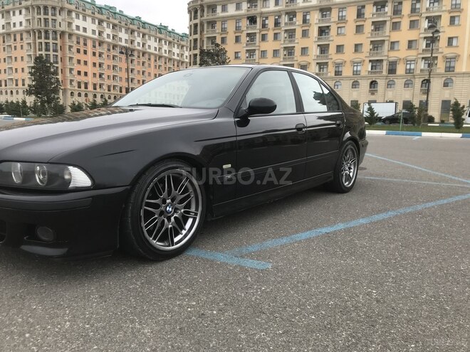 BMW 528 1998, 300,000 km - 2.8 l - Sumqayıt