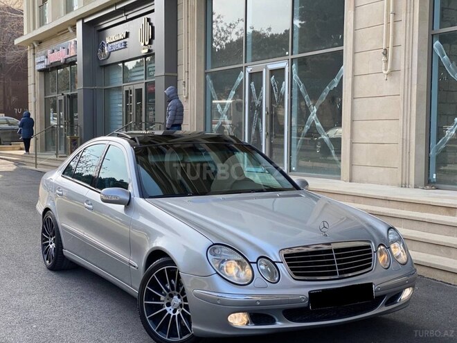 Mercedes E 320 2002, 236,000 km - 3.2 l - Bakı