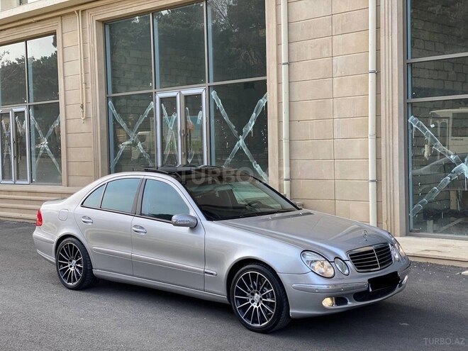 Mercedes E 320 2002, 236,000 km - 3.2 l - Bakı