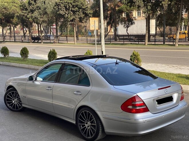 Mercedes E 320 2002, 236,000 km - 3.2 l - Bakı