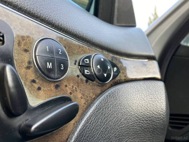 Mercedes E 320 2002, 236,000 km - 3.2 l - Bakı