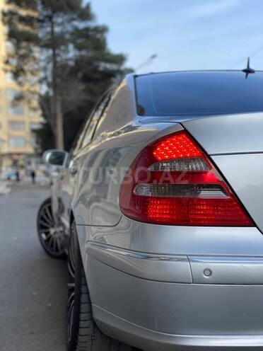 Mercedes E 320 2002, 236,000 km - 3.2 l - Bakı