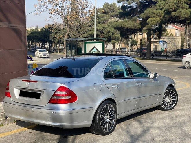 Mercedes E 320 2002, 236,000 km - 3.2 l - Bakı