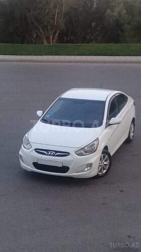 Hyundai Accent 2011, 107,000 km - 1.4 л - Bakı