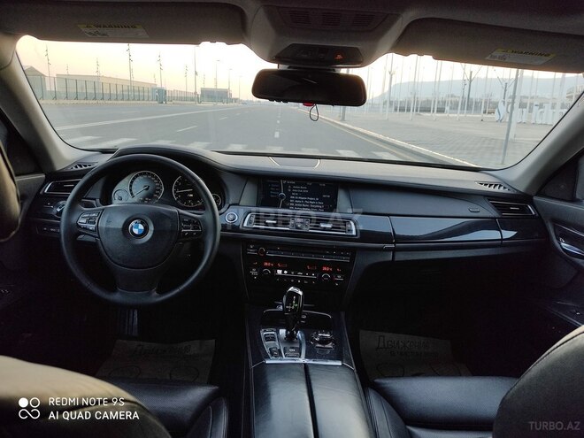 BMW 750 2010, 148,000 km - 4.4 l - Bakı