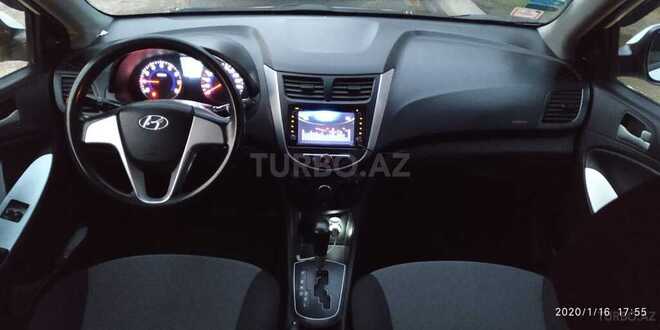 Hyundai Accent 2011, 107,000 km - 1.4 л - Bakı