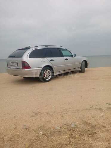 Mercedes C 220 2000, 307,041 km - 2.2 l - Bakı