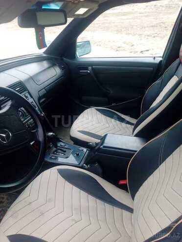 Mercedes C 220 2000, 307,041 km - 2.2 l - Bakı