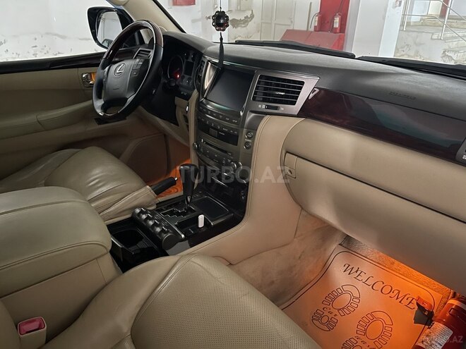 Lexus LX 570 2010, 170,000 km - 5.7 l - Bakı