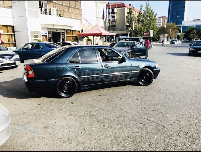 Mercedes C 220 1996, 347,566 km - 2.2 l - Sumqayıt