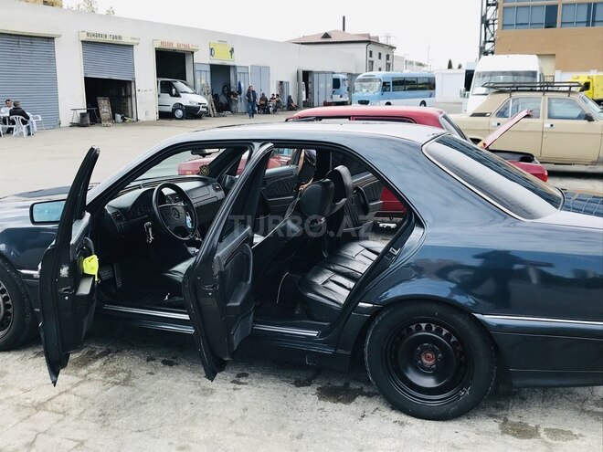Mercedes C 220 1996, 347,566 km - 2.2 l - Sumqayıt