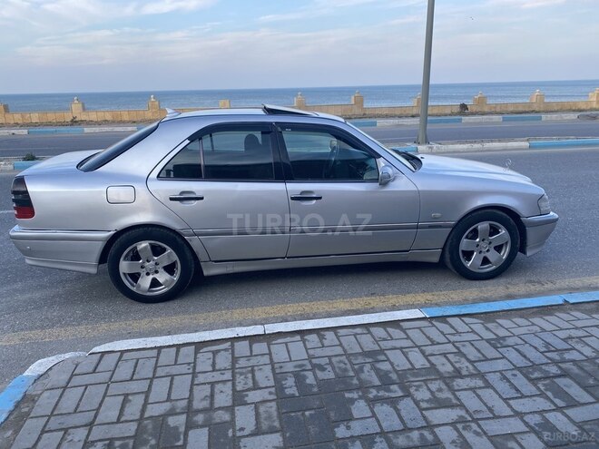 Mercedes C 230 1998, 242,400 km - 2.3 l - Sumqayıt
