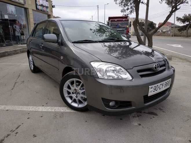 Toyota Corolla 2005, 225,000 km - 1.4 l - Bakı