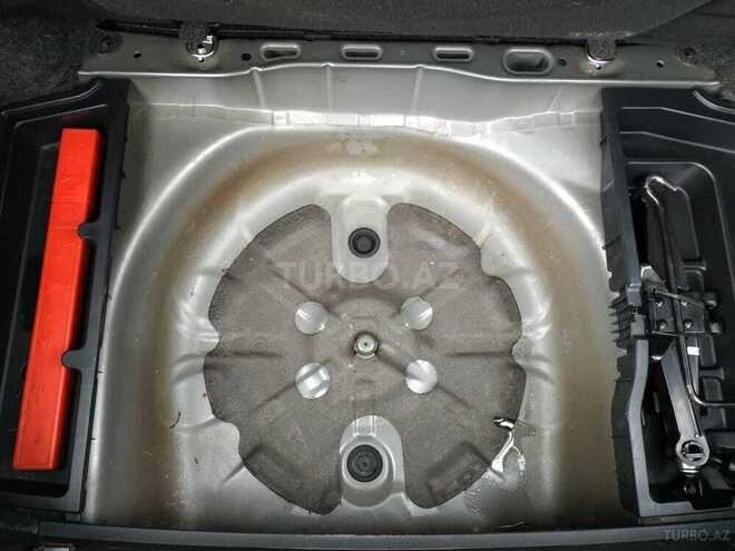 Toyota Corolla 2005, 225,000 km - 1.4 l - Bakı