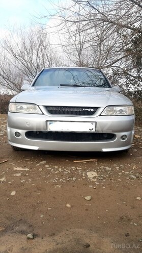 Opel Vectra 2001, 210,000 km - 1.8 l - Bakı