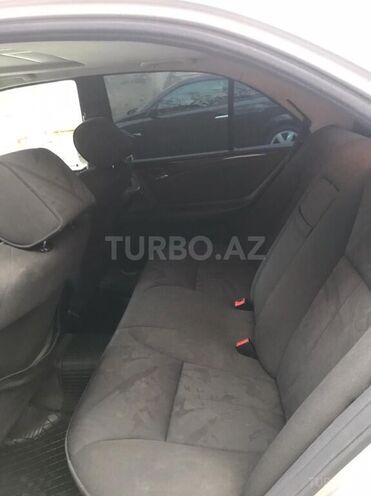 Mercedes E 240 1999, 250,000 km - 2.4 л - Bakı