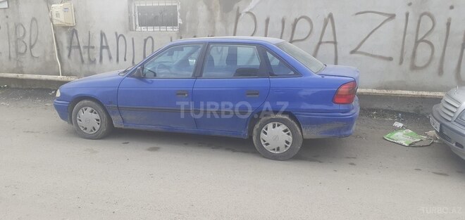 Opel Astra 1992, 277,700 km - 1.4 l - Bakı