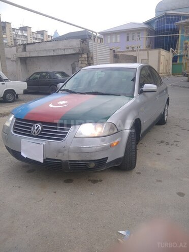 Volkswagen Passat 2001, 325,000 km - 1.8 l - Bakı
