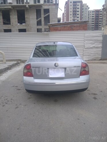Volkswagen Passat 2001, 325,000 km - 1.8 l - Bakı