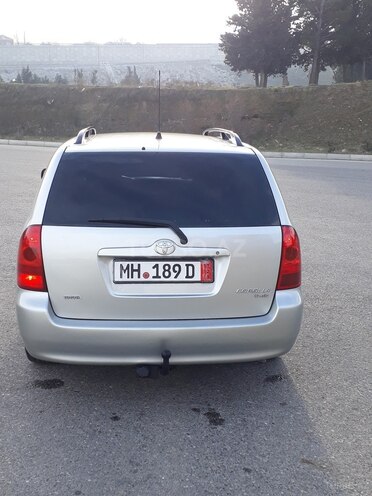 Toyota Corolla 2006, 189,900 km - 1.4 l - Bakı