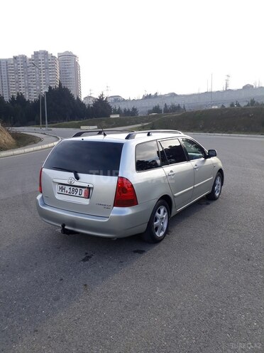 Toyota Corolla 2006, 189,900 km - 1.4 l - Bakı