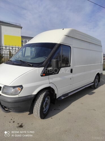 Ford Transit 2001, 590,000 km - 2.4 l - Quba