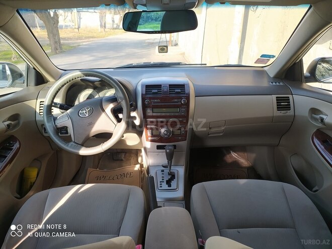 Toyota Corolla 2009, 181,700 km - 1.8 l - Bakı