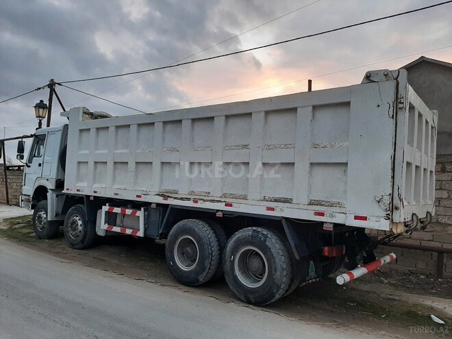 HOWO Sinotruk 2011, 320,000 km - 11.0 l - Bakı