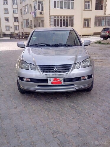 Mitsubishi Airtrek 2002, 186,000 km - 2.0 л - Bakı
