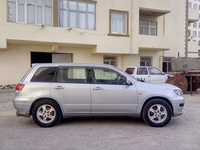 Mitsubishi Airtrek 2002, 186,000 km - 2.0 л - Bakı