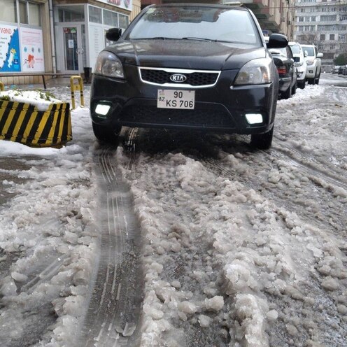 Kia Rio 2010, 336,000 km - 1.4 l - Bakı
