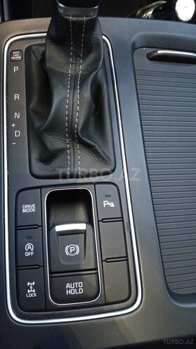 Kia Sorento 2018, 68,200 km - 2.0 l - Bakı
