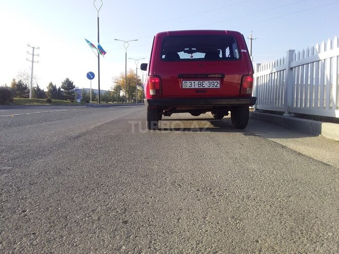 LADA (VAZ) Niva 1996, 392,000 km - 1.6 l - İsmayıllı