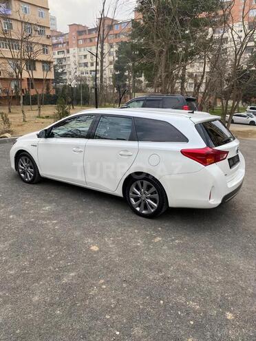 Toyota Auris 2013, 137,300 km - 1.8 л - Bakı