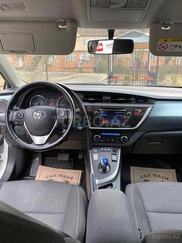 Toyota Auris 2013, 137,300 km - 1.8 л - Bakı