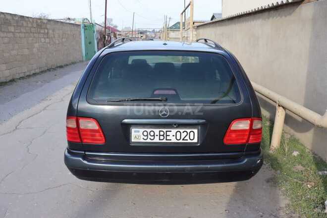 Mercedes E 240 1998, 260,000 km - 2.4 l - Sumqayıt