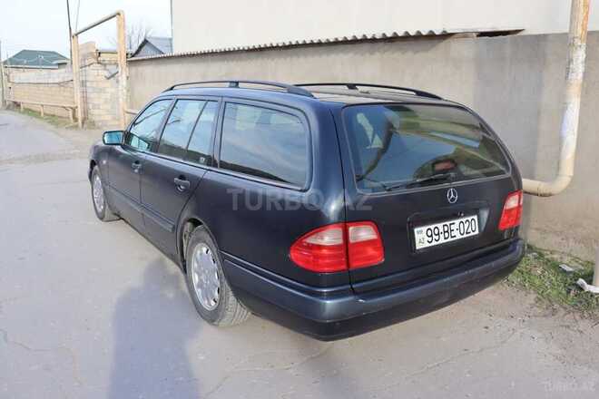 Mercedes E 240 1998, 260,000 km - 2.4 l - Sumqayıt