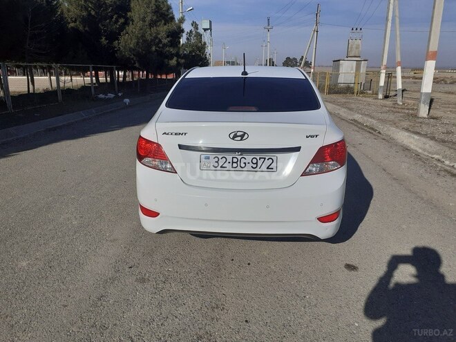 Hyundai Accent 2012, 260,000 km - 1.6 l - Goranboy