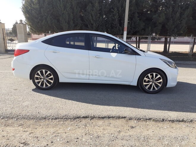 Hyundai Accent 2012, 260,000 km - 1.6 l - Goranboy