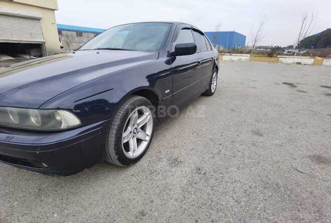 BMW 525 2001, 400,000 km - 2.5 l - Bakı