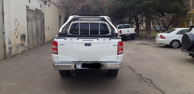 Mitsubishi L200 2015, 63,000 km - 2.5 л - Bakı