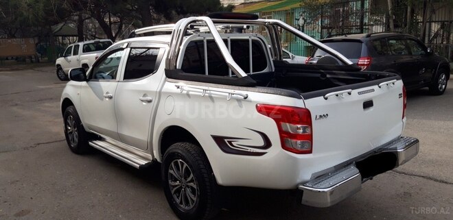 Mitsubishi L200 2015, 63,000 km - 2.5 л - Bakı