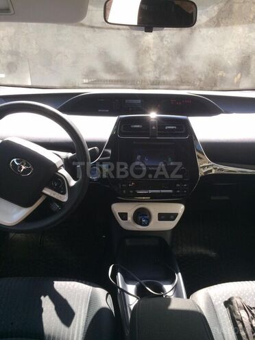 Toyota Prius 2017, 70,000 km - 1.8 l - Bakı